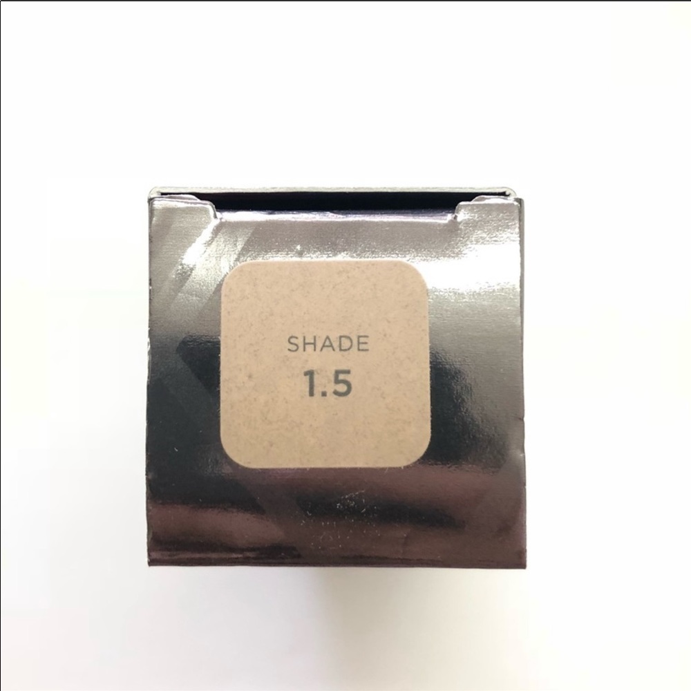Urban Decay All Nighter Liquid Foundation 1.5 - Picture 3 of 4